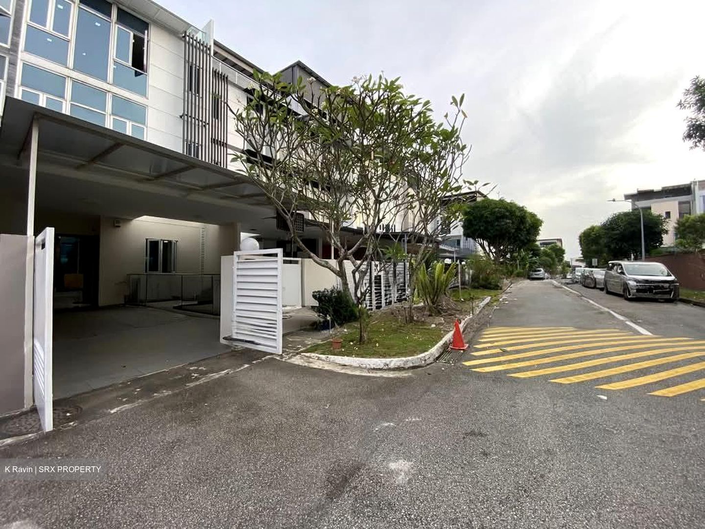 The Shoreline Residences Ii (D27), Terrace #598706861